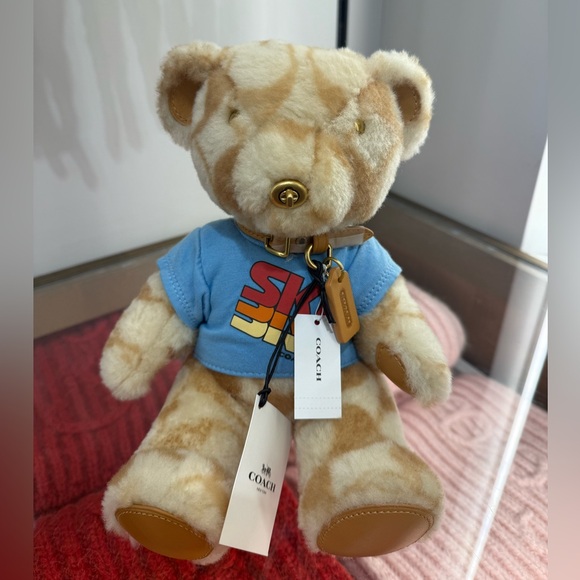 COACH Ski Bear Collectible In Signature Shearling C7059 Tan Multi NWT - Picture 7 of 13